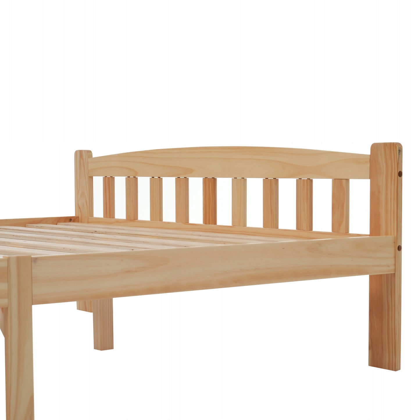 Tvirtas natūralaus medžio fotelio tipo lovos rėmas 140x200 su galvūgaliu ir atlošu