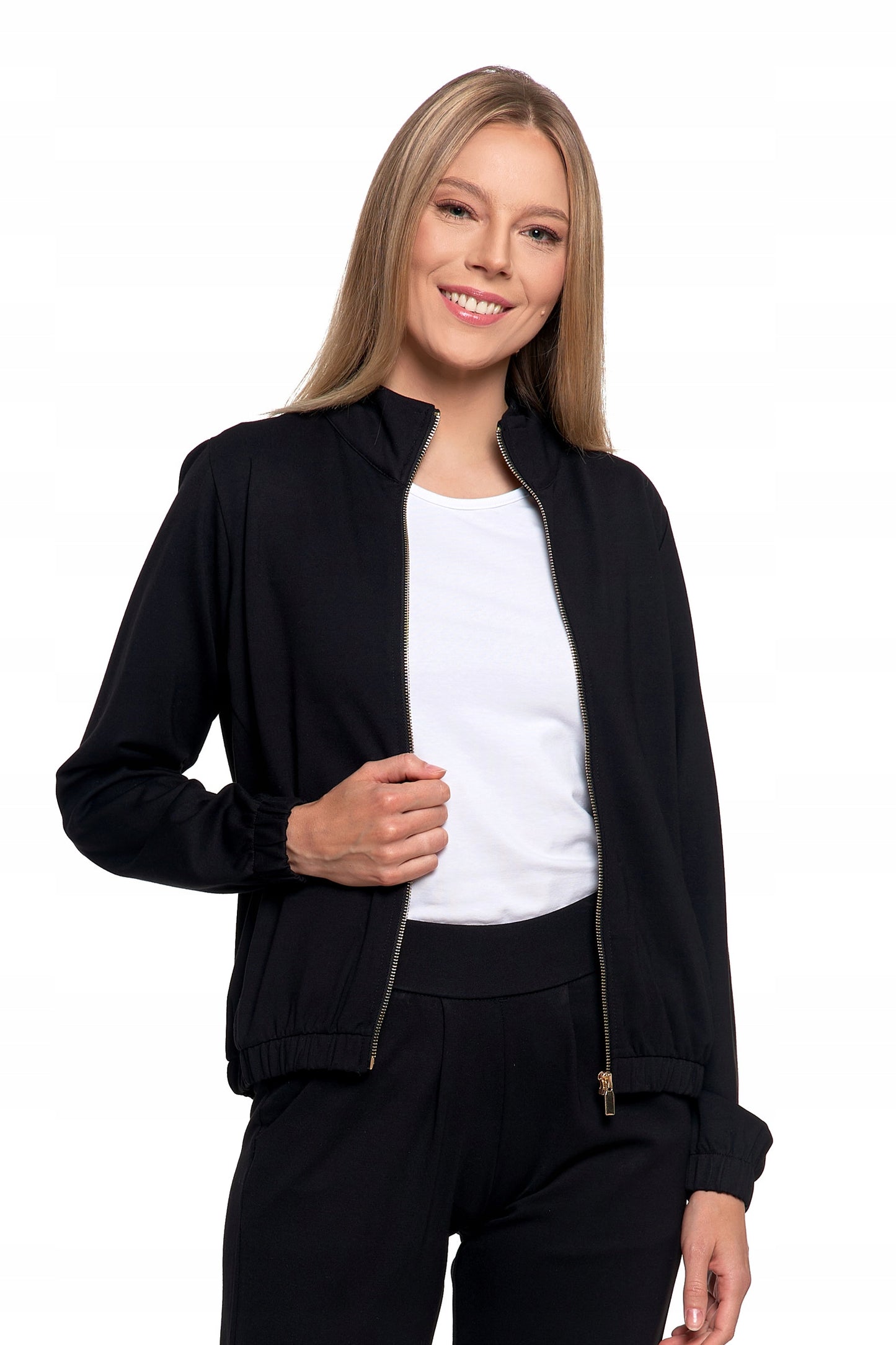 MOTERIŠKAS BOMBER STILIAUS DŽEMPERIS, ATSEGAMAS, VIENOS SPALVOS, SU STOVĖJIMU APKAKLE, BE KAPUČIO, MORAJ L