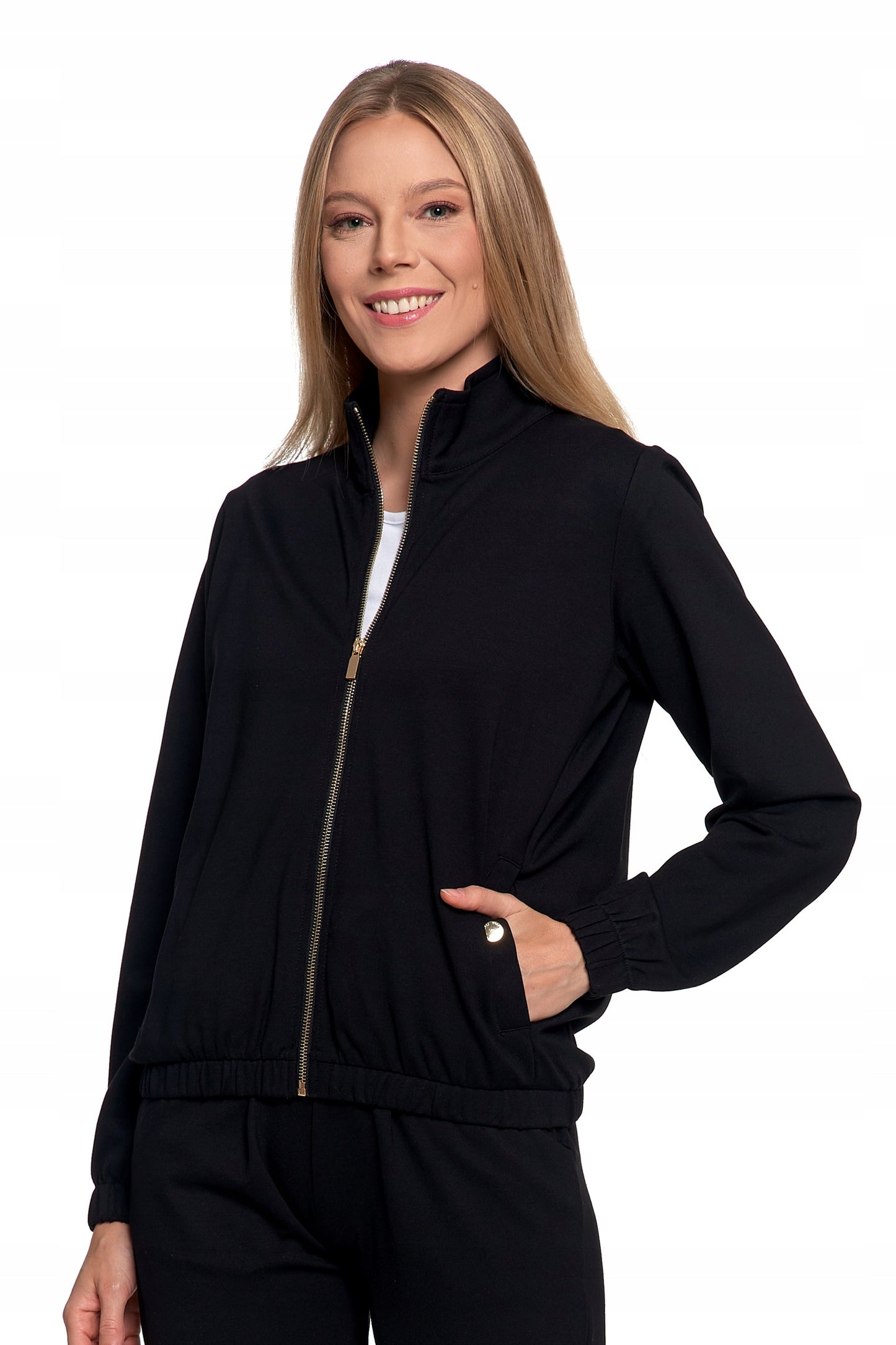 MOTERIŠKAS BOMBER STILIAUS DŽEMPERIS, ATSEGAMAS, VIENOS SPALVOS, SU STOVĖJIMU APKAKLE, BE KAPUČIO, MORAJ L