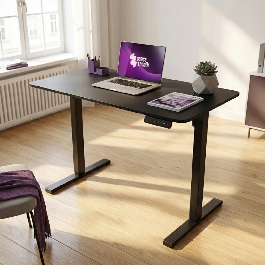 Elektrinis stalas su reguliuojamu aukščiu 100x60 Spacetronik, atminties funkcija, juodas
