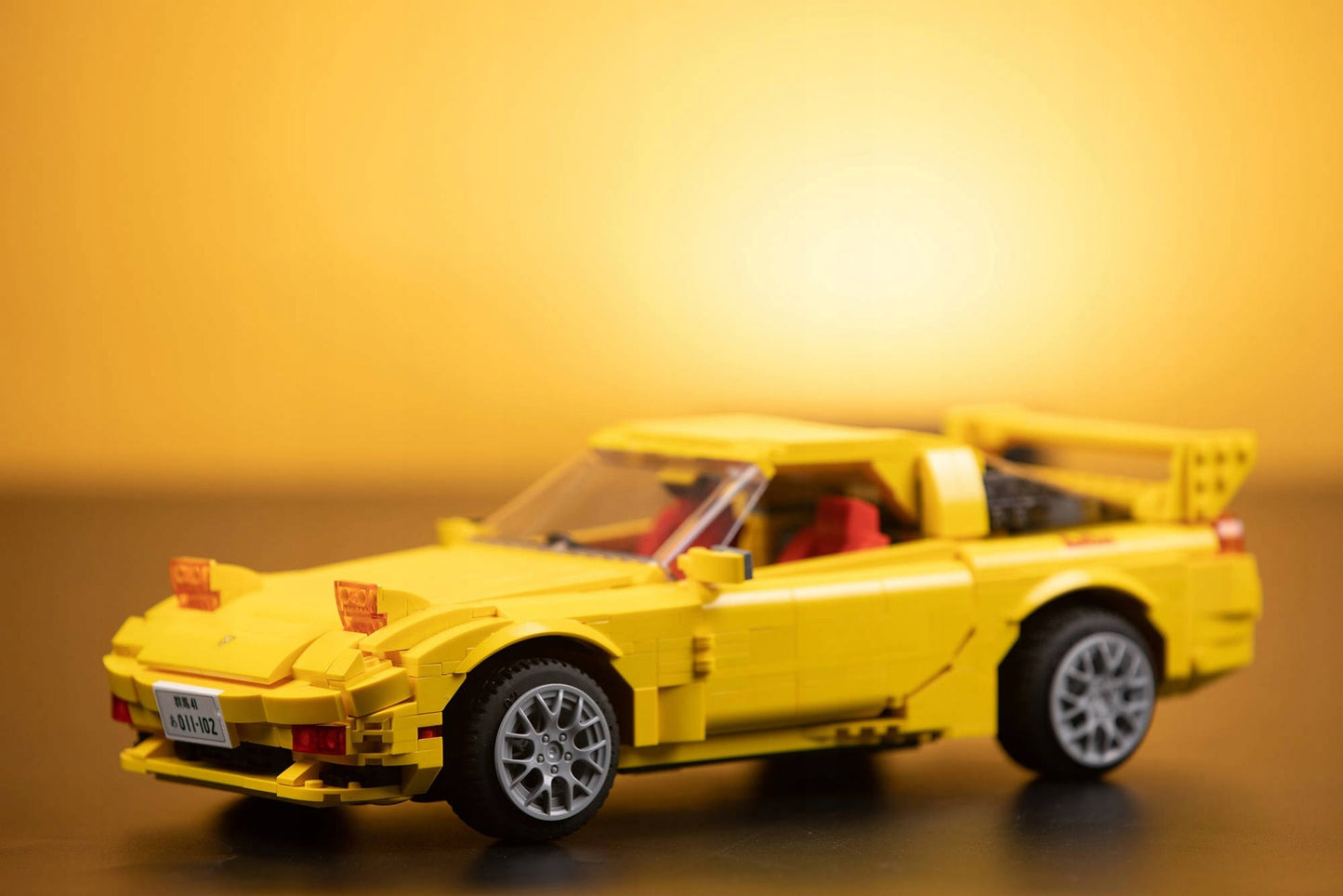 CADA statybiniai blokeliai, nuotoliniu būdu valdomas automobilis MAZDA RX-7 MANGA INITIAL D