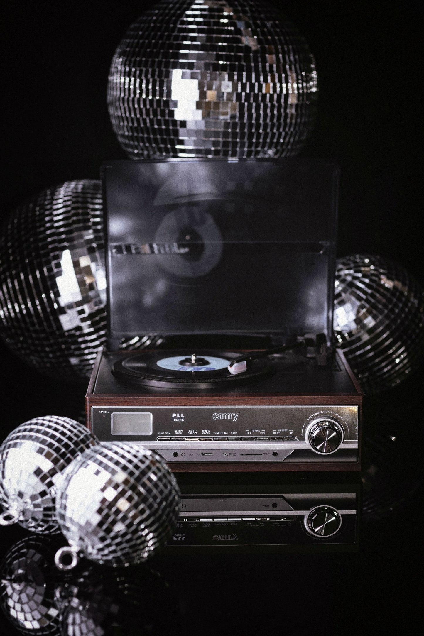 CR 1168 Gramofonas su radiju ir Bluetooth / MP3 / USB / SD / Įrašymu