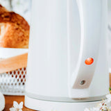 Elektrinis belaidis metalinis virdulys 800W 0,6 L baltas