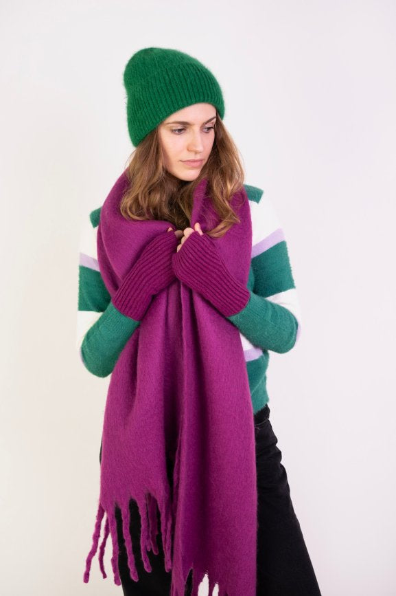 Buckland moteriška žiemos kepurė - angoros, šilta ir maloni Ekrū