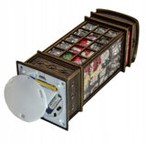 Kalėdinė dekoracija - telefono būdelė su Kalėdų seneliu, dovanomis ir krentančiu sniegu