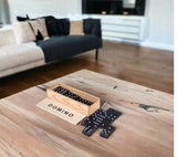 DOMINO 28 X MEDINIAI KLUDAI KOVA ŽAIDIMAS ŠEIMAI DOVANŲ DĖŽUTĖ