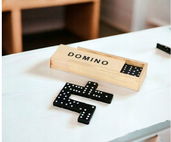 DOMINO 28 X MEDINIAI KLUDAI KOVA ŽAIDIMAS ŠEIMAI DOVANŲ DĖŽUTĖ