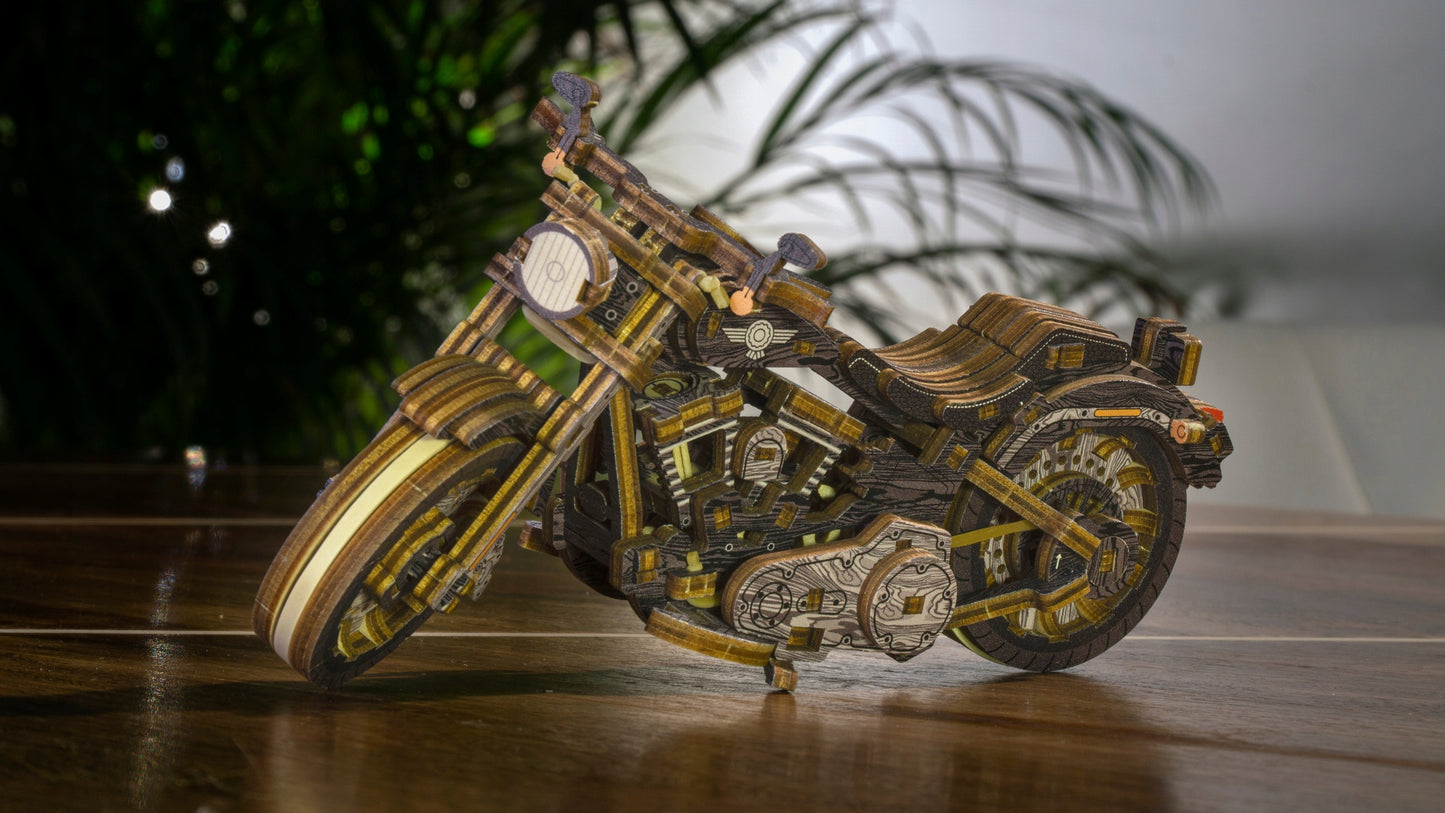 Mediniai 3D Dėlionės Modelis Motociklas Cruiser Wooden.City