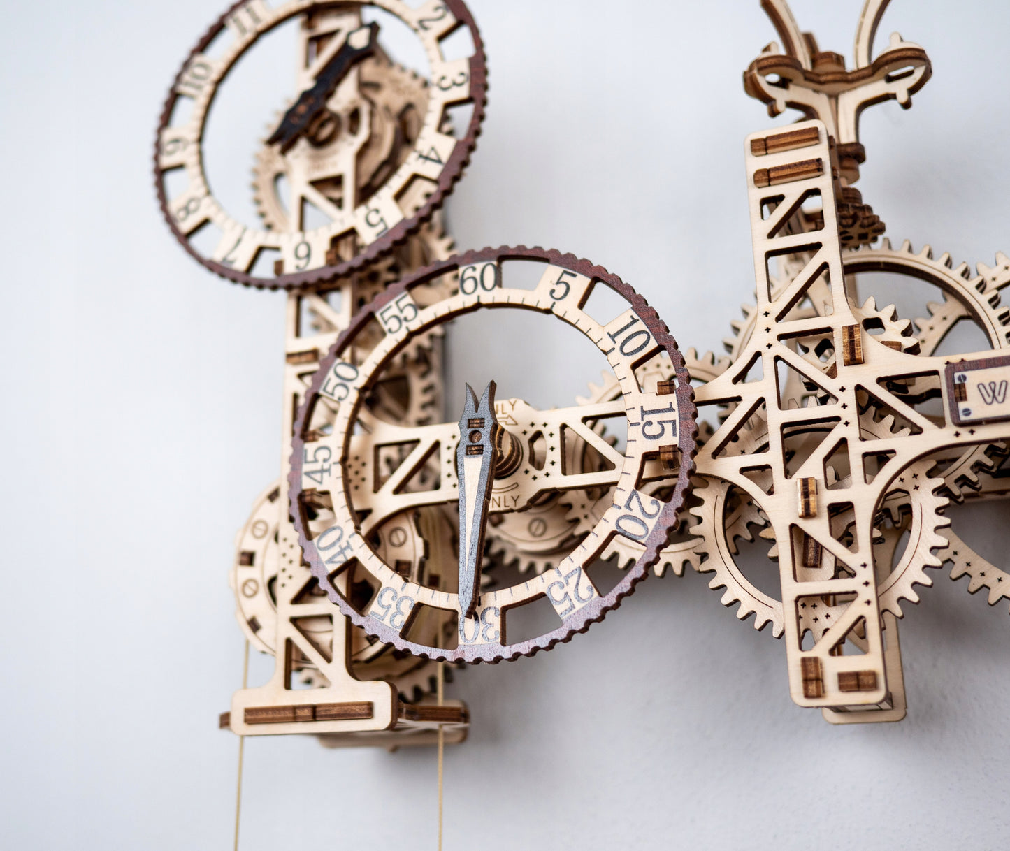 Medinis Steampunk laikrodis Wooden.City 3D dėlionė