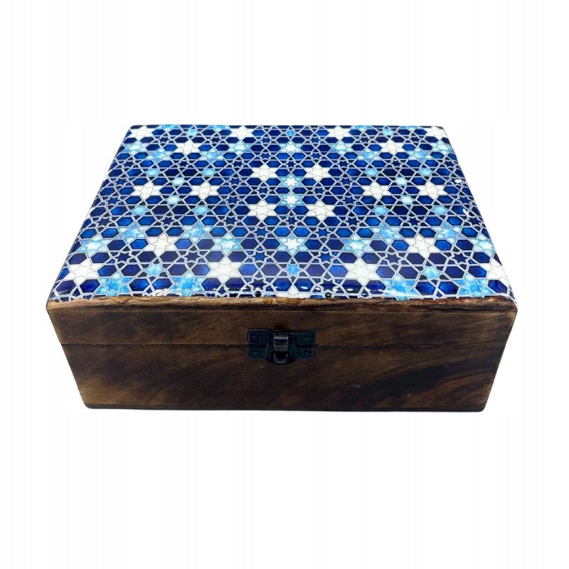 Didelė medinė dėžutė su keraminiu padengimu – baltos žvaigždės