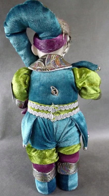 Elegantiška Kalėdinė figūrėlė Pierrot su keraminiu akcentu ir muzikos dėžute