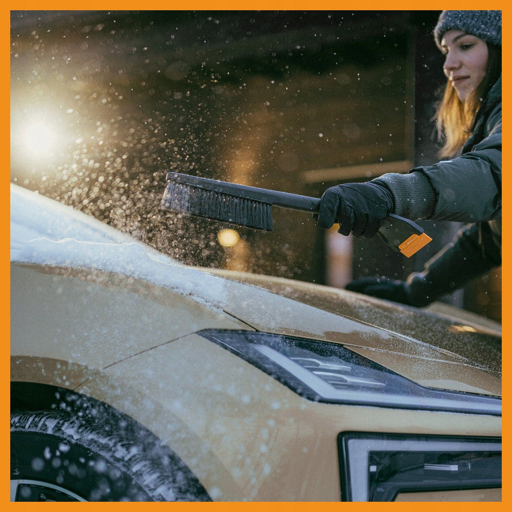 FISKARS SOLID stiklas valytuvas keičiamas grandiklis 47cm