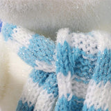 Kalėdinė figūrėlė: Baltasis lokys mėlyname kepurėje ir šalike, 43 cm