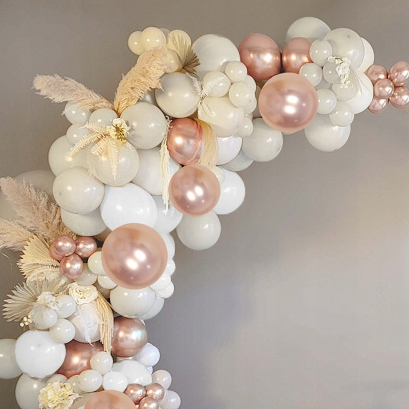 GIRLIANDA IŠ BALIONŲ ROŽINĖ BALTA GIMTADIENIO DEKORACIJA KRIKŠTYNOS VESTUVĖS VAIKŲ GIMTADIENIS