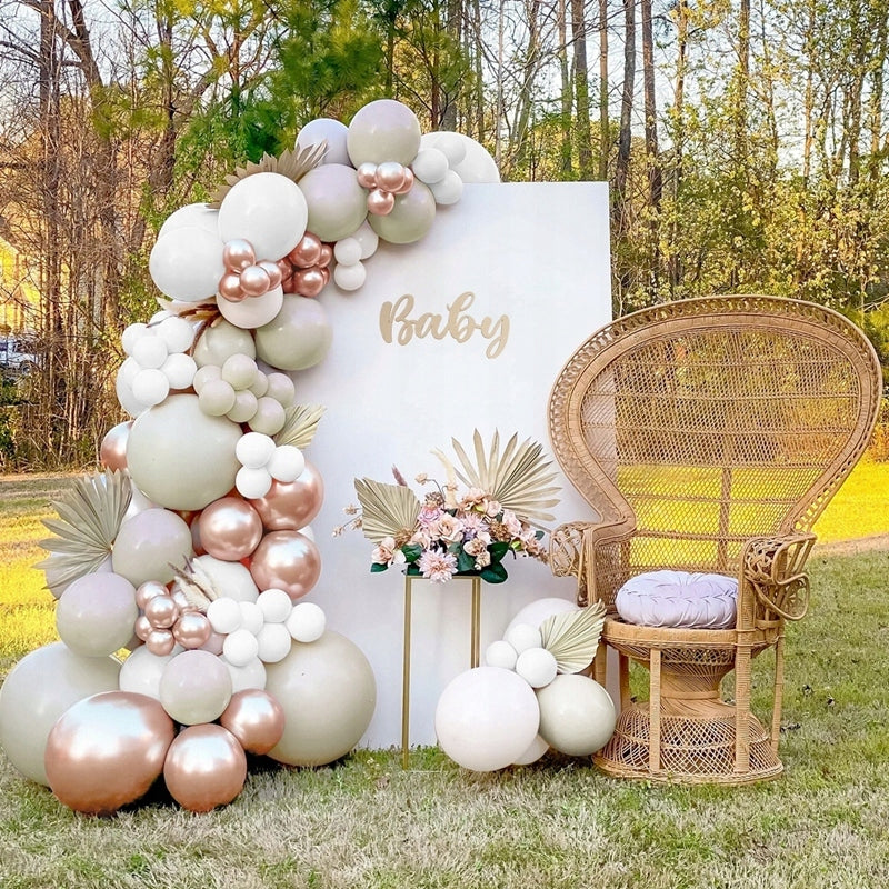 GIRLIANDA IŠ BALIONŲ ROŽINĖ BALTA GIMTADIENIO DEKORACIJA KRIKŠTYNOS VESTUVĖS VAIKŲ GIMTADIENIS