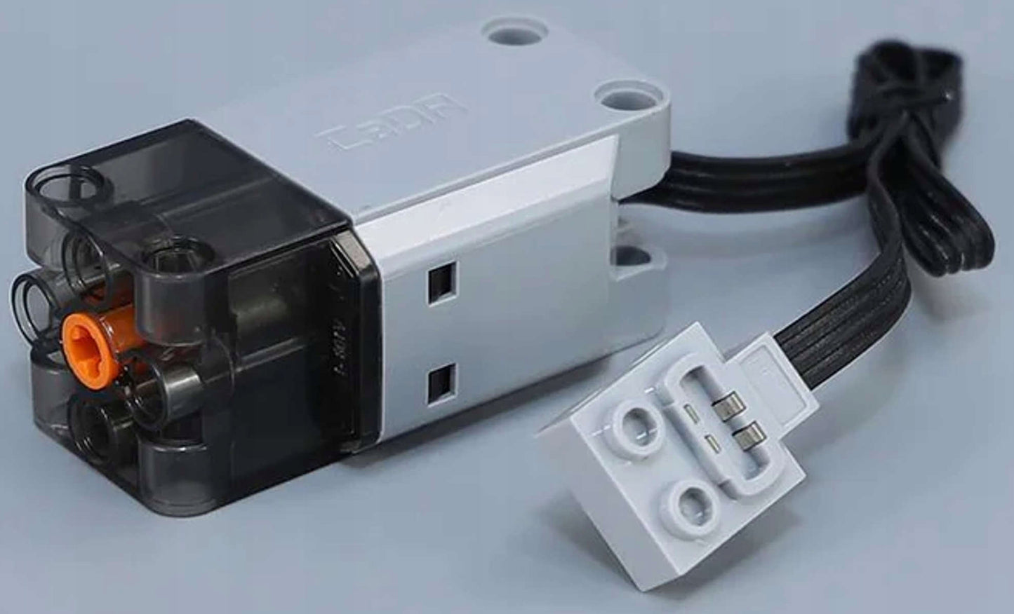 Statybinių blokelių rinkinys CaDA su nuotolinio valdymo automobiliu C61507W, RC pavara