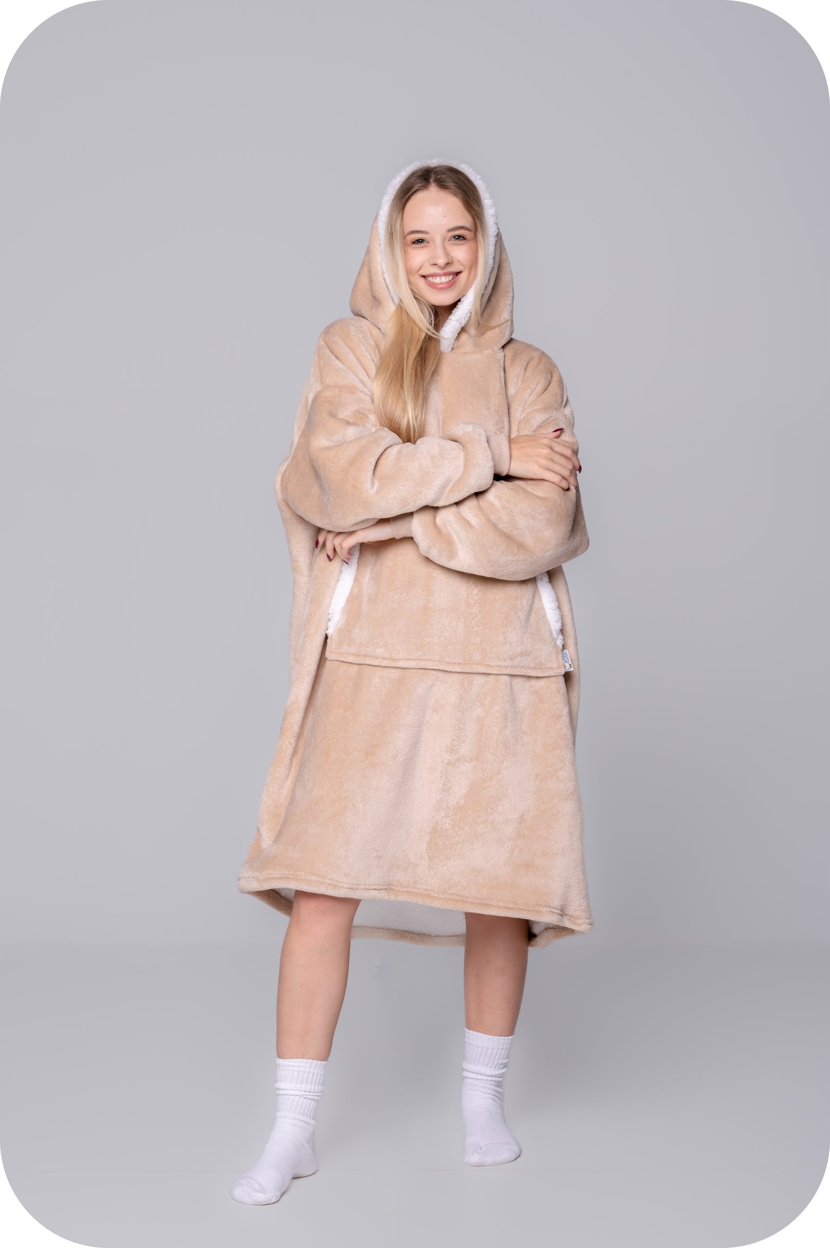 KOC BLUZA Oversize Vieninga Stora 2w1 KOCOBLUZA XXL SMĖLINĖ Kailinė su gobtuvu
