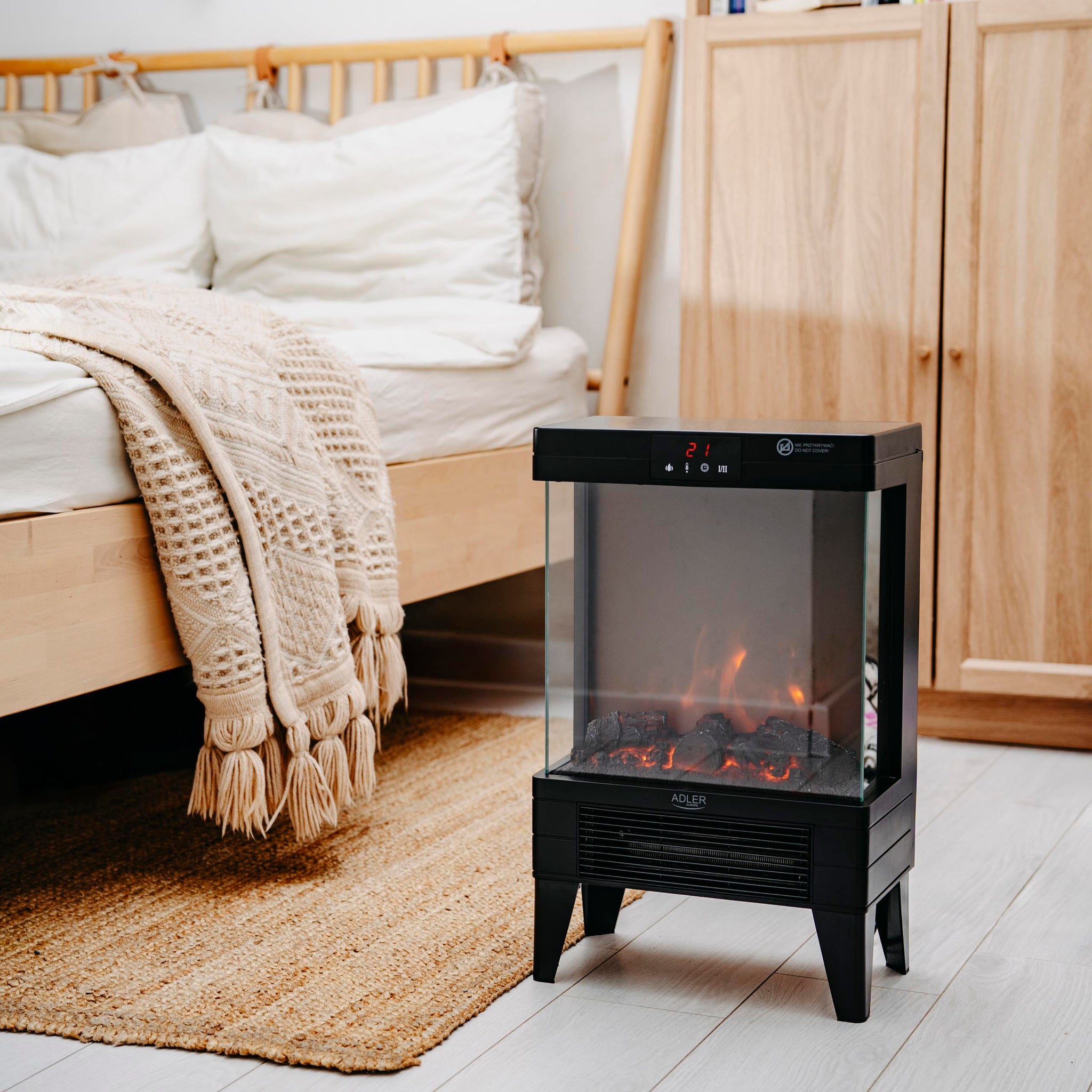 Elektrinis židinys Pastatomas su šildymo funkcija Šildytuvas Ventiliatorinis šildytuvas