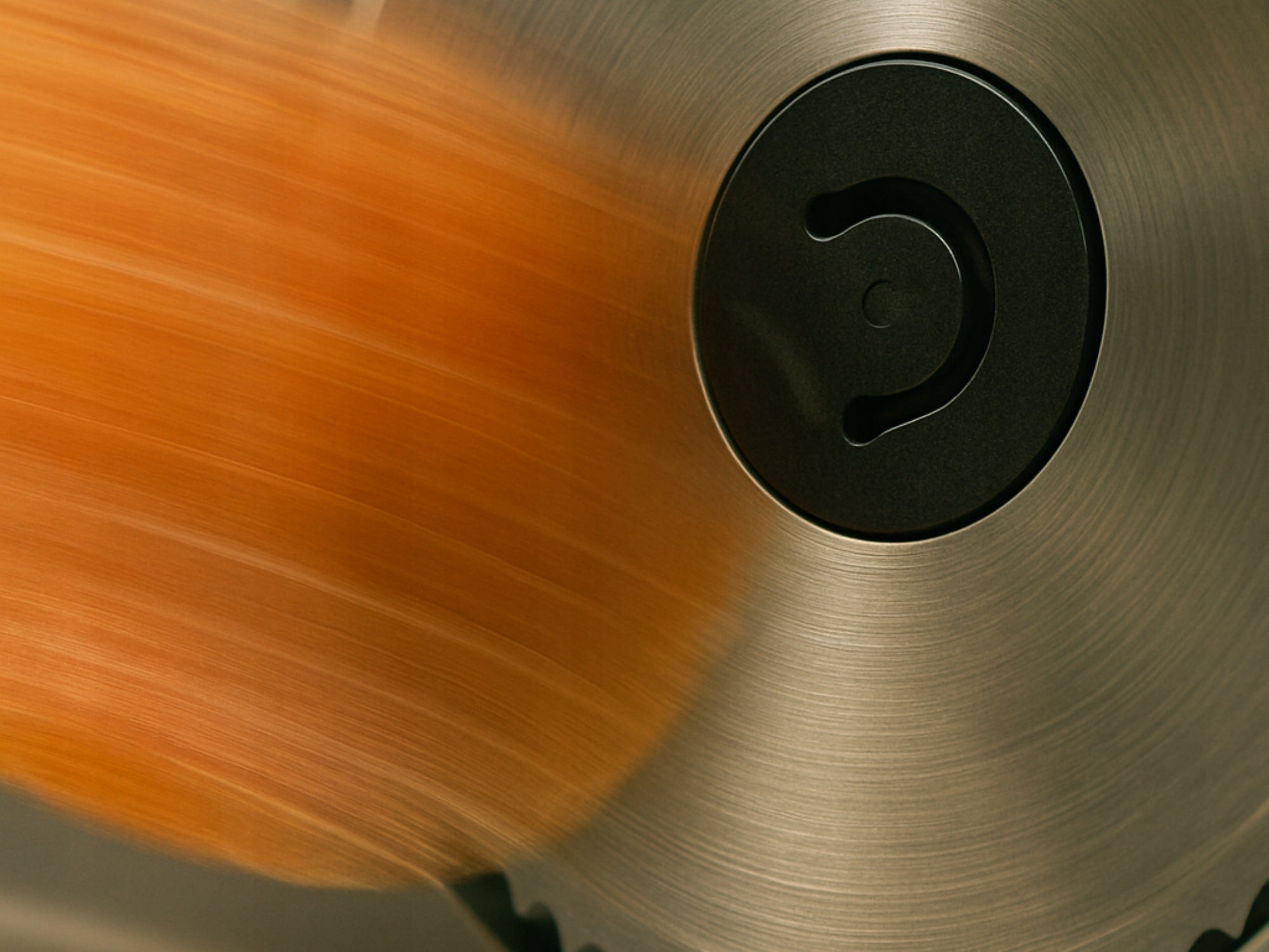 Elektrinė pjaustyklė duonai, dešroms, sūriui, daržovėms, 400W, metalinė, su reguliuojama ašmenų padėtimi