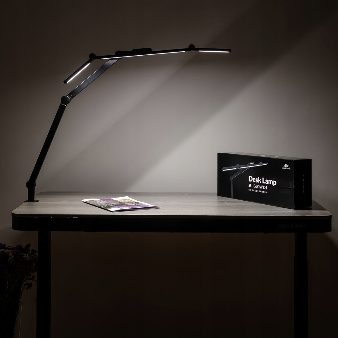 LED braižymo stalinis šviestuvas, šviesos spalvos temperatūros reguliavimas Glow D1