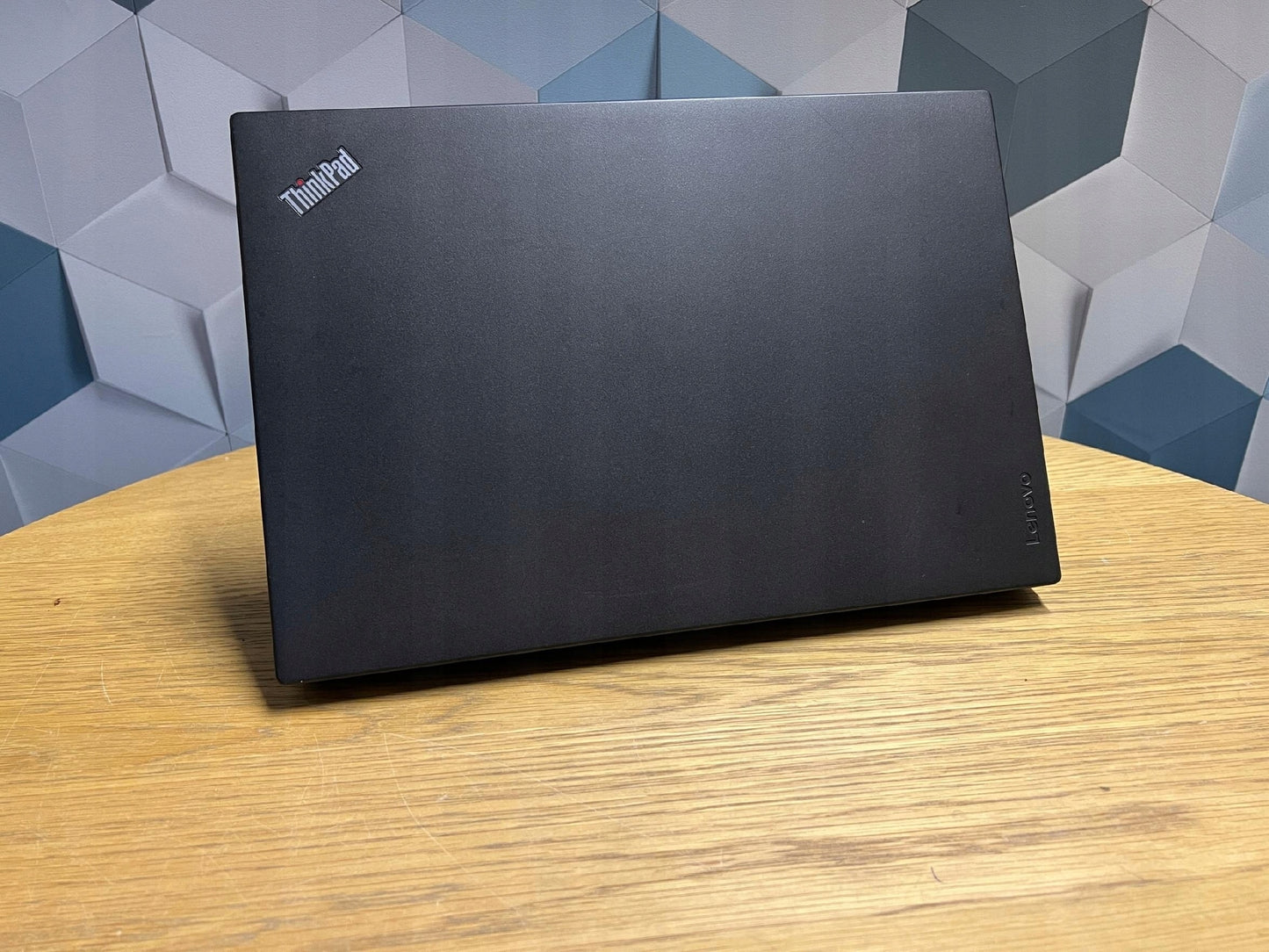 Nešiojamas kompiuteris Lenovo T460 i5 14" 16 GB 256GB SSD OFFICE WINDOWS 11