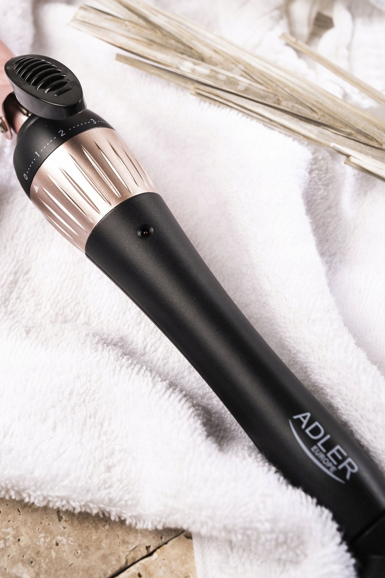 Keraminis plaukų garbintuvas 25mm su tradiciniu temperatūros reguliavimu 200°C