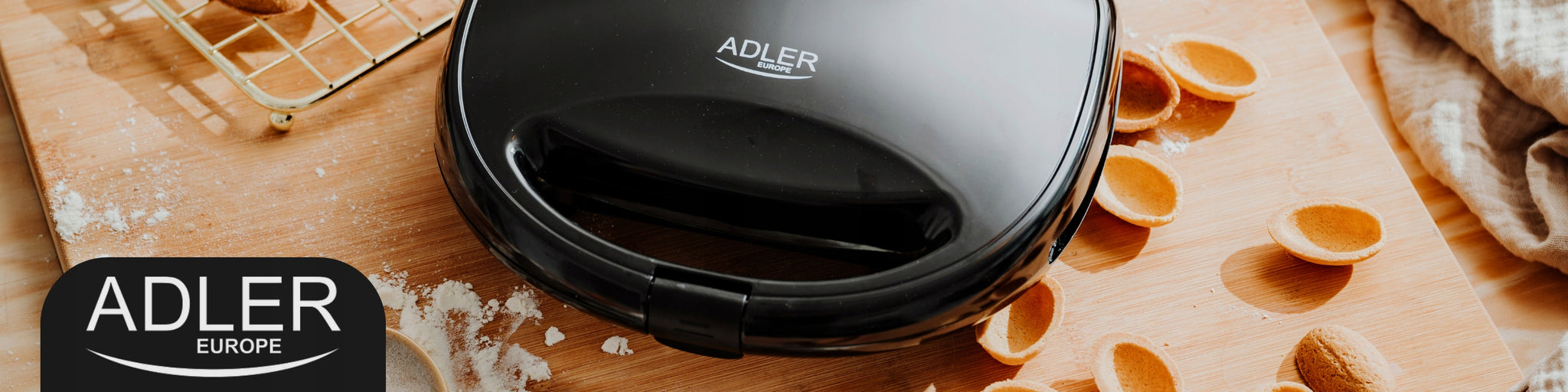 Kepimo aparatas "Riešutėliai" 12 vnt. formai, 1200W, neprideganti danga