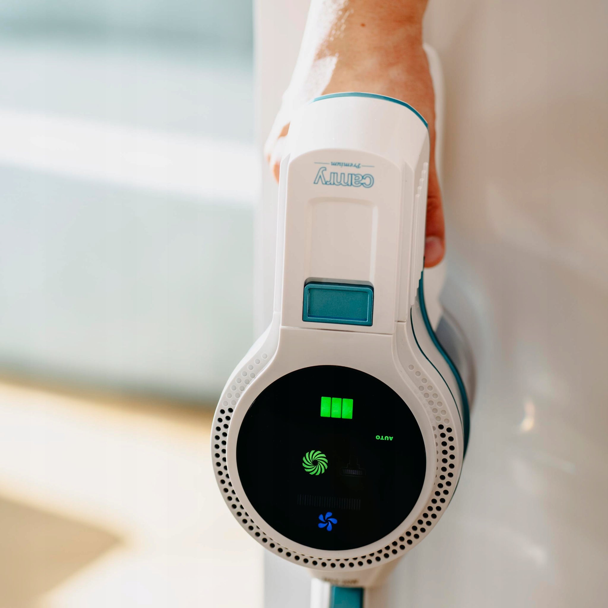 Belaidis dulkių siurblys su šluostymo funkcija 2-in-1 HEPA