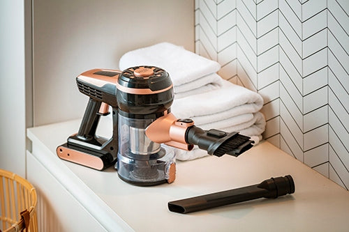 Belaidis vertikalus rankinis dulkių siurblys 2 viename, be maišelio, su elektriniu šepečiu ir HEPA filtru