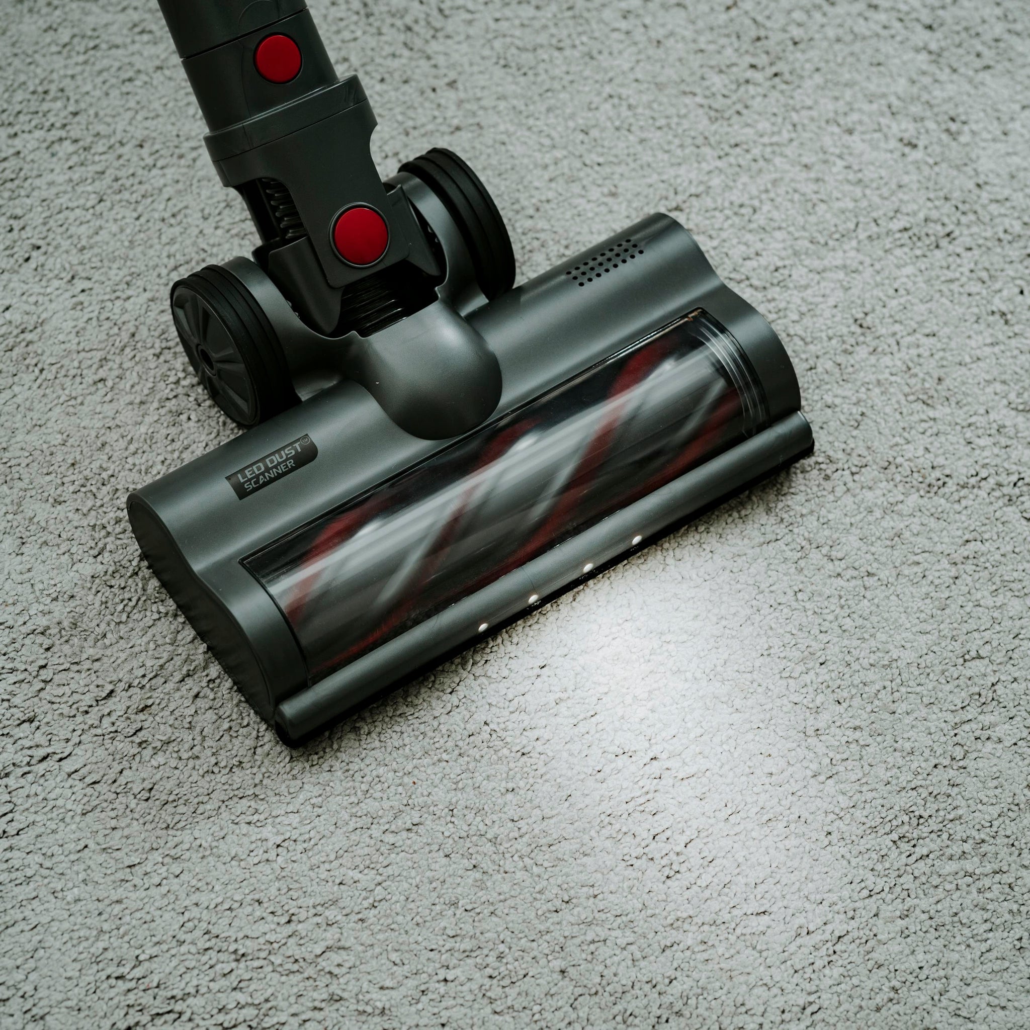 Belaidis vertikalus dulkių siurblys 400W 29,6V, be maišelio, su elektriniu šepečiu, lengvas