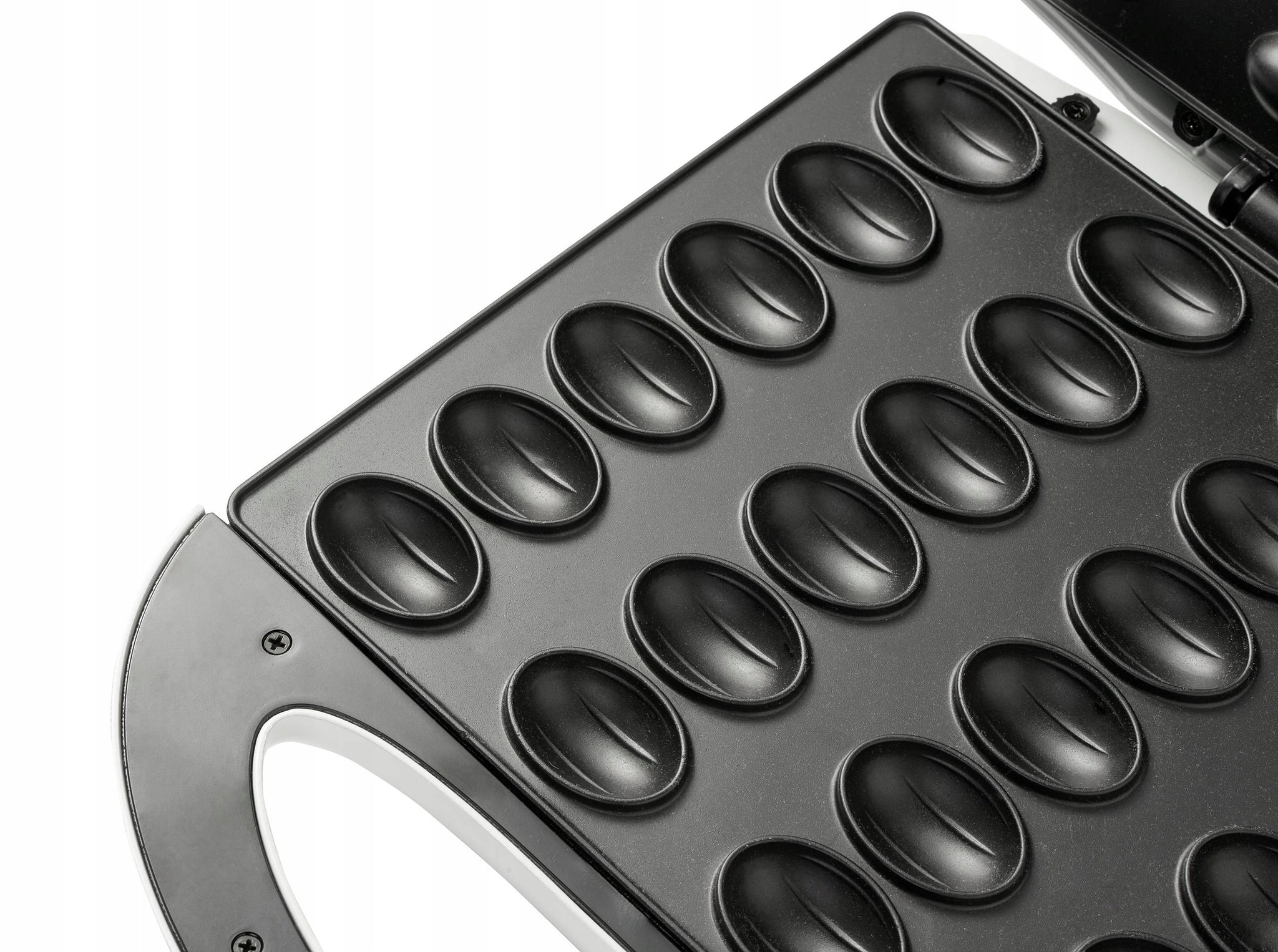 Elektrinis riešutėlių ir sausainėlių kepimo aparatas, virtuvės smulkūs buitiniai prietaisai, 24 vnt.