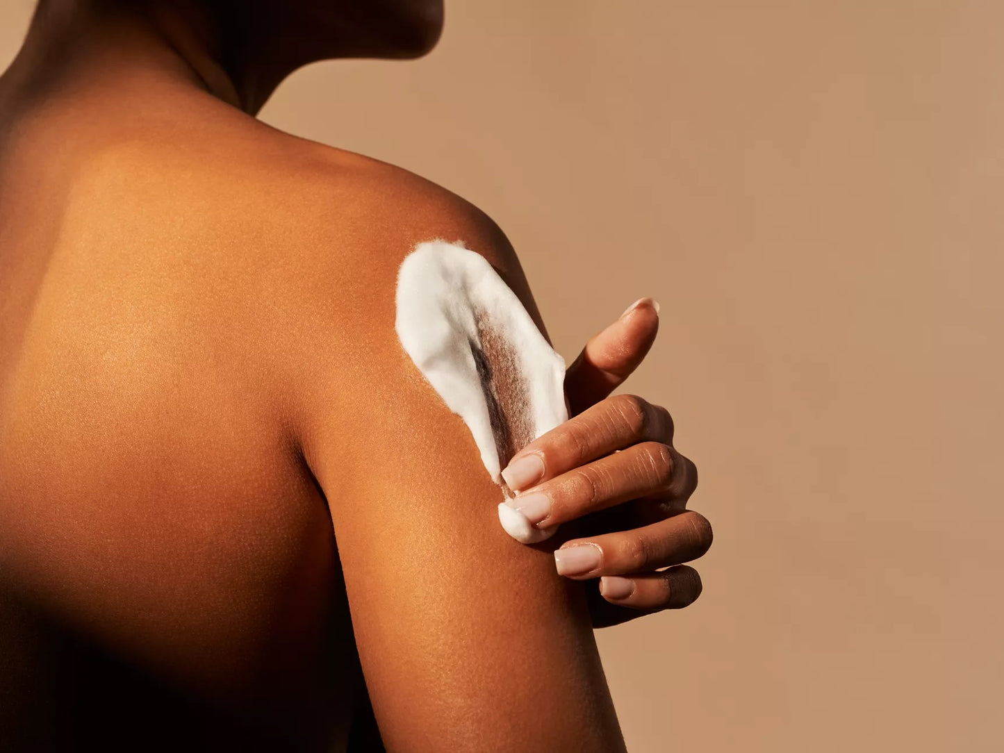 Dušo putos Rituals The Ritual of Ayurveda rožė 200 ml