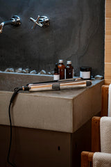 Plaukų tiesintuvas su titano plokštelėmis, jonizacija, temperatūros reguliavimu ir LCD