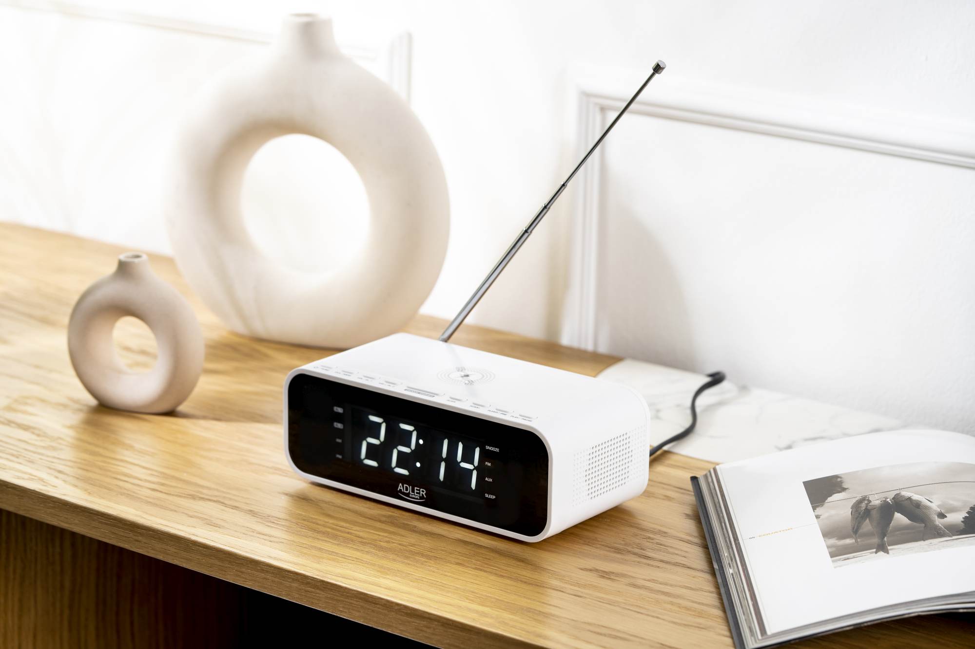 Belaidis radijo žadintuvas Bluetooth USB AUX FM