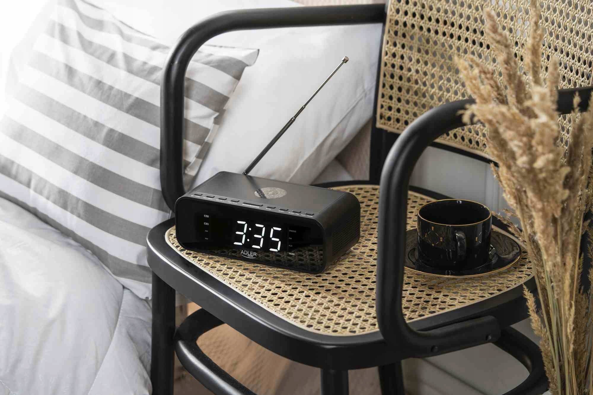 Belaidis radijo žadintuvas Bluetooth USB AUX FM