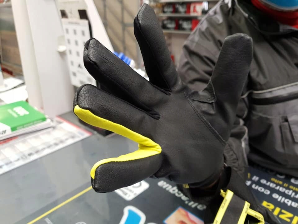 Šiltintos darbo pirštinės Premium GUIDE 775W Neperšlampamos žiemos pirštinės