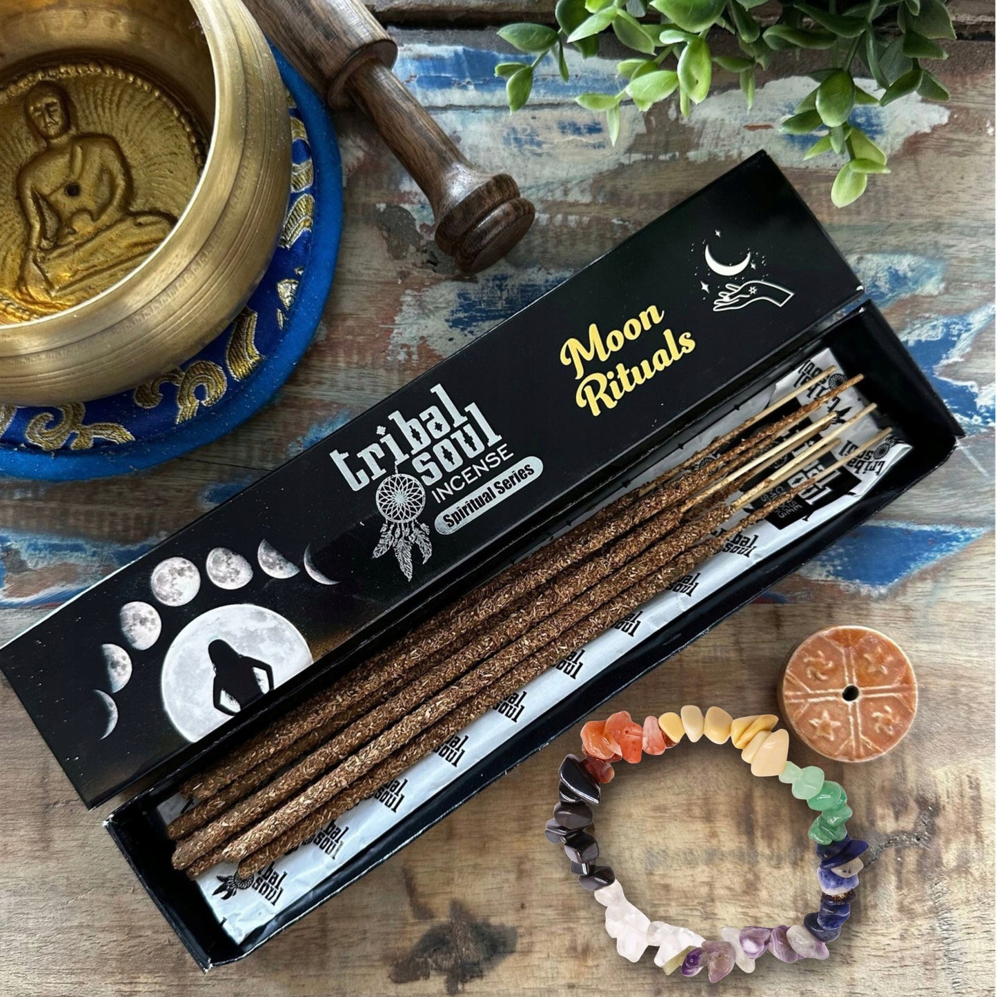 Namų ritualų rinkinys su Palo Santo ir balta šalavija, smilkalai, 7 čakrų apyrankė