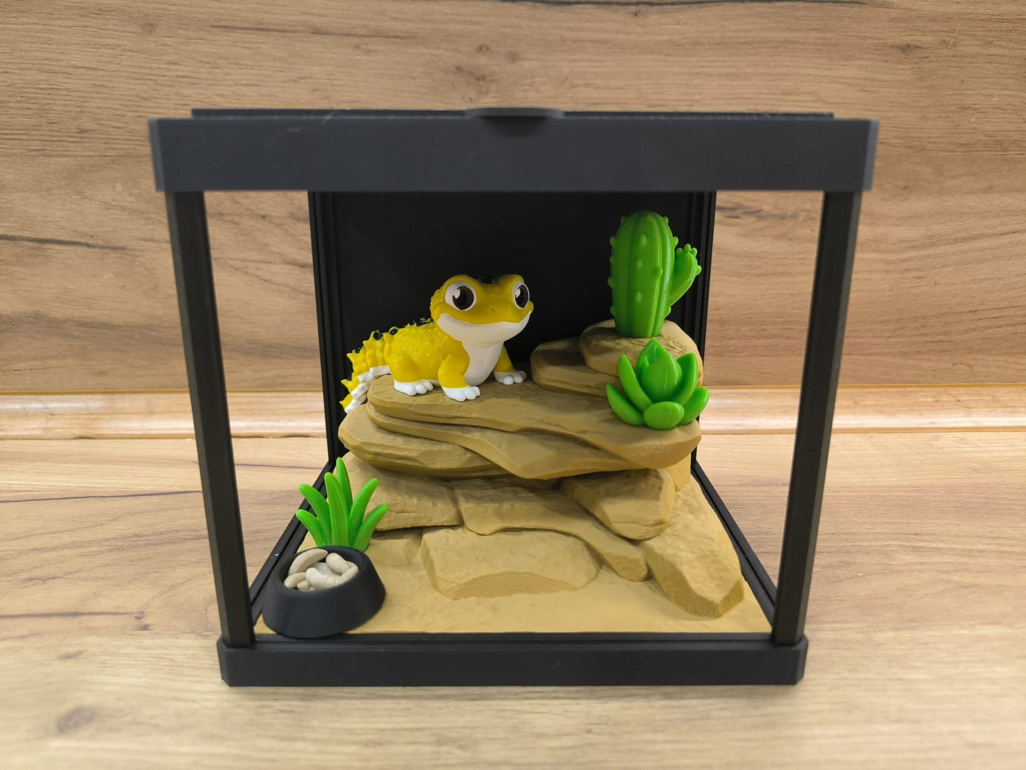 TERRARIUM 3D su GEKONO Dekoratyvinis edukacinis rinkinys su judančiomis dalimis GEKON