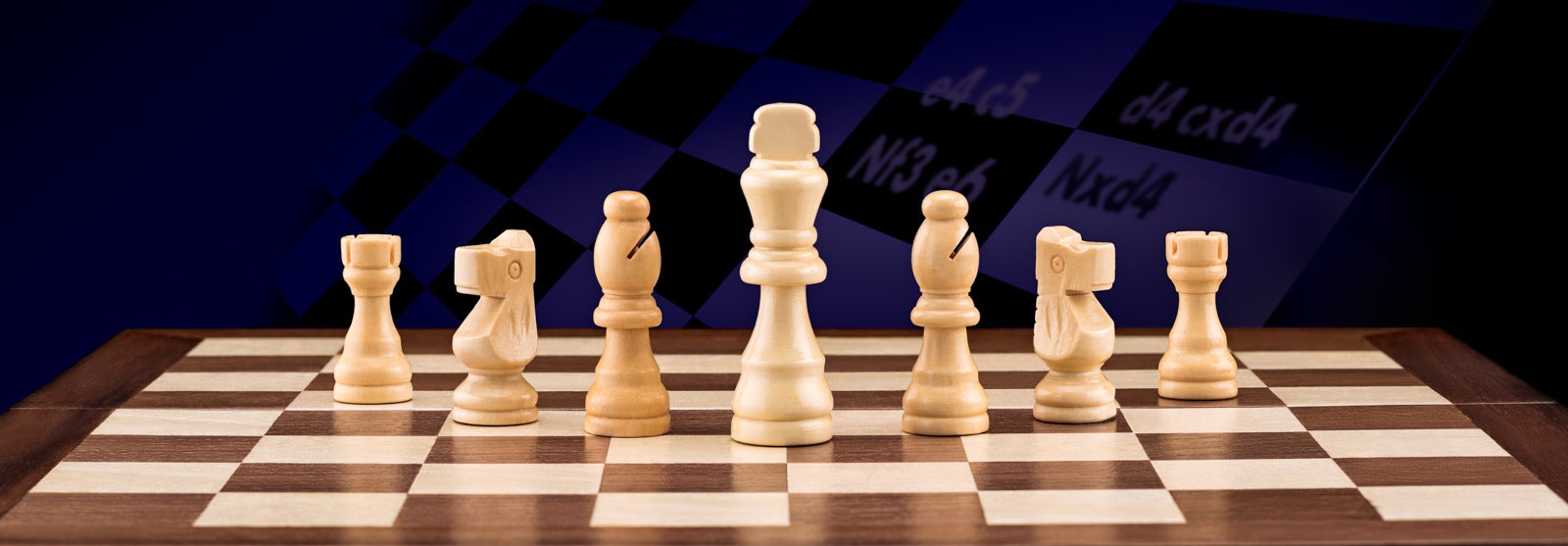 WOODY ŠACHAI KARALIŠKASIS ŠACHMATAS ELEGANTIŠKA DĖŽUTĖ