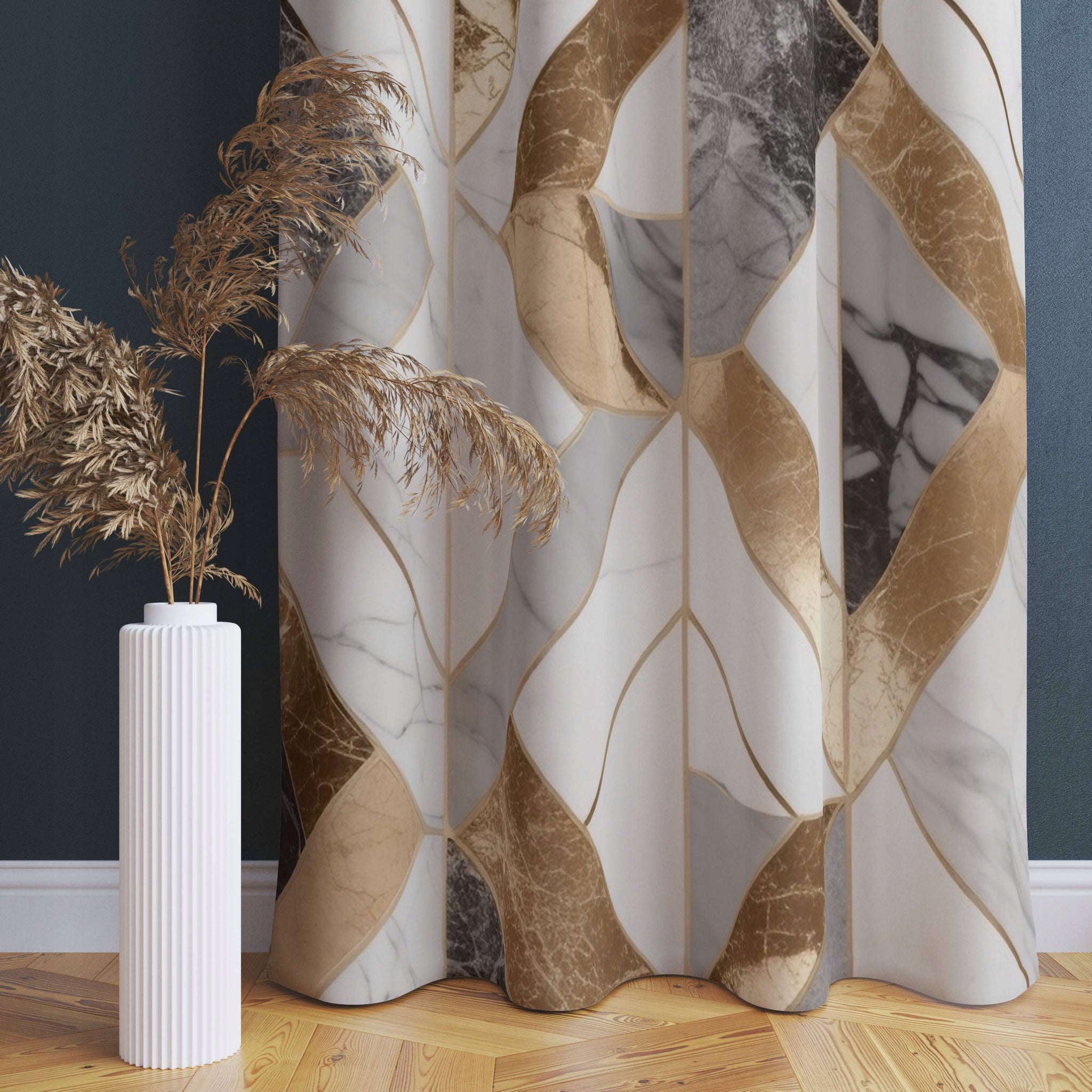 PARUOŠTA UŽuola ant kabliukų, raištelių (juostelės) 140x250, NEMOKAMAS SUTTRUMPINIMAS! SOOVI