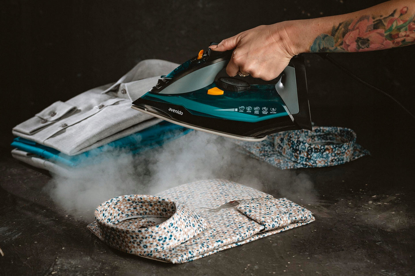 Rankinis garų lygintuvas, galingas 3000W, Strażak, vertikalus lyginimas, ANTI-CALC