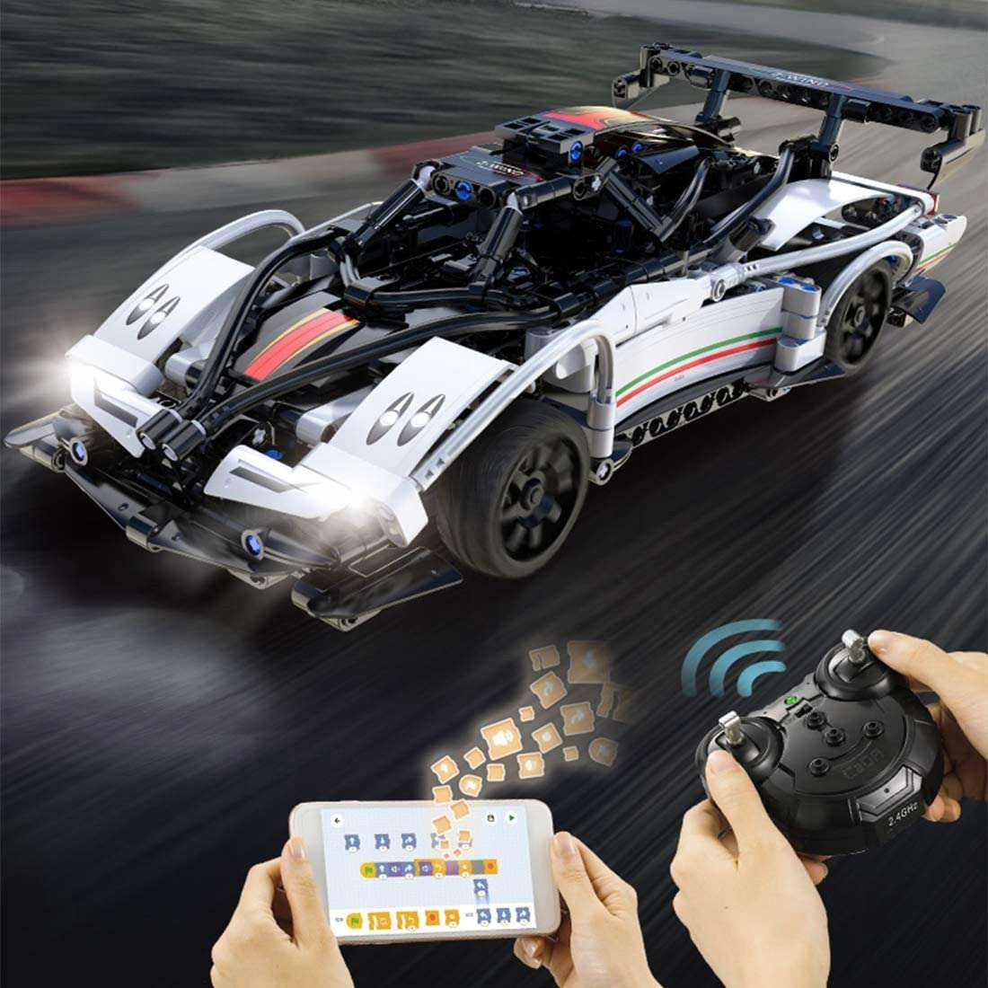 Rinkinys CADA konstruktoriaus Super automobilis, valdomas nuotoliniu būdu RC, 457 el.