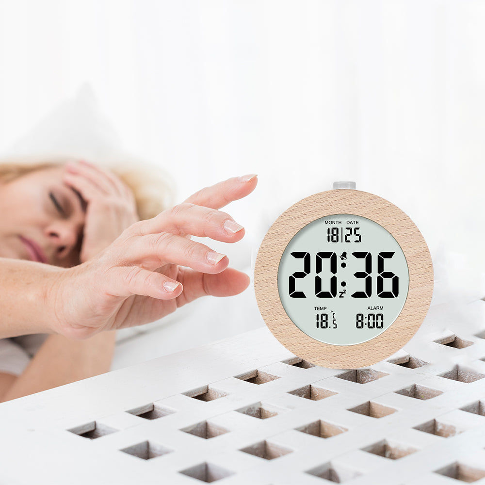 Skaitmeninis žadintuvas, stovintis medinis, elektroninis žadintuvas + 3 baterijos