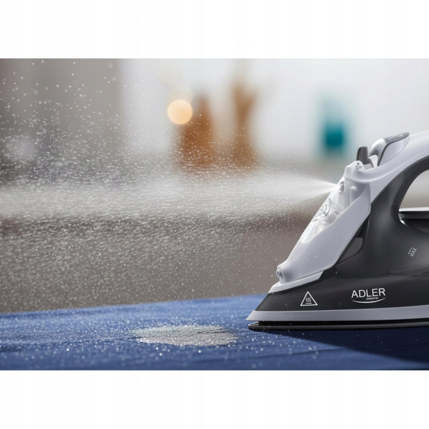 Galingas 2600W garinis lygintuvas Strażak su ANTI-CALC ir ANTI-DRIP funkcijomis, vertikaliam lyginimui