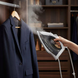 Galingas 2600W garinis lygintuvas Strażak su ANTI-CALC ir ANTI-DRIP funkcijomis, vertikaliam lyginimui