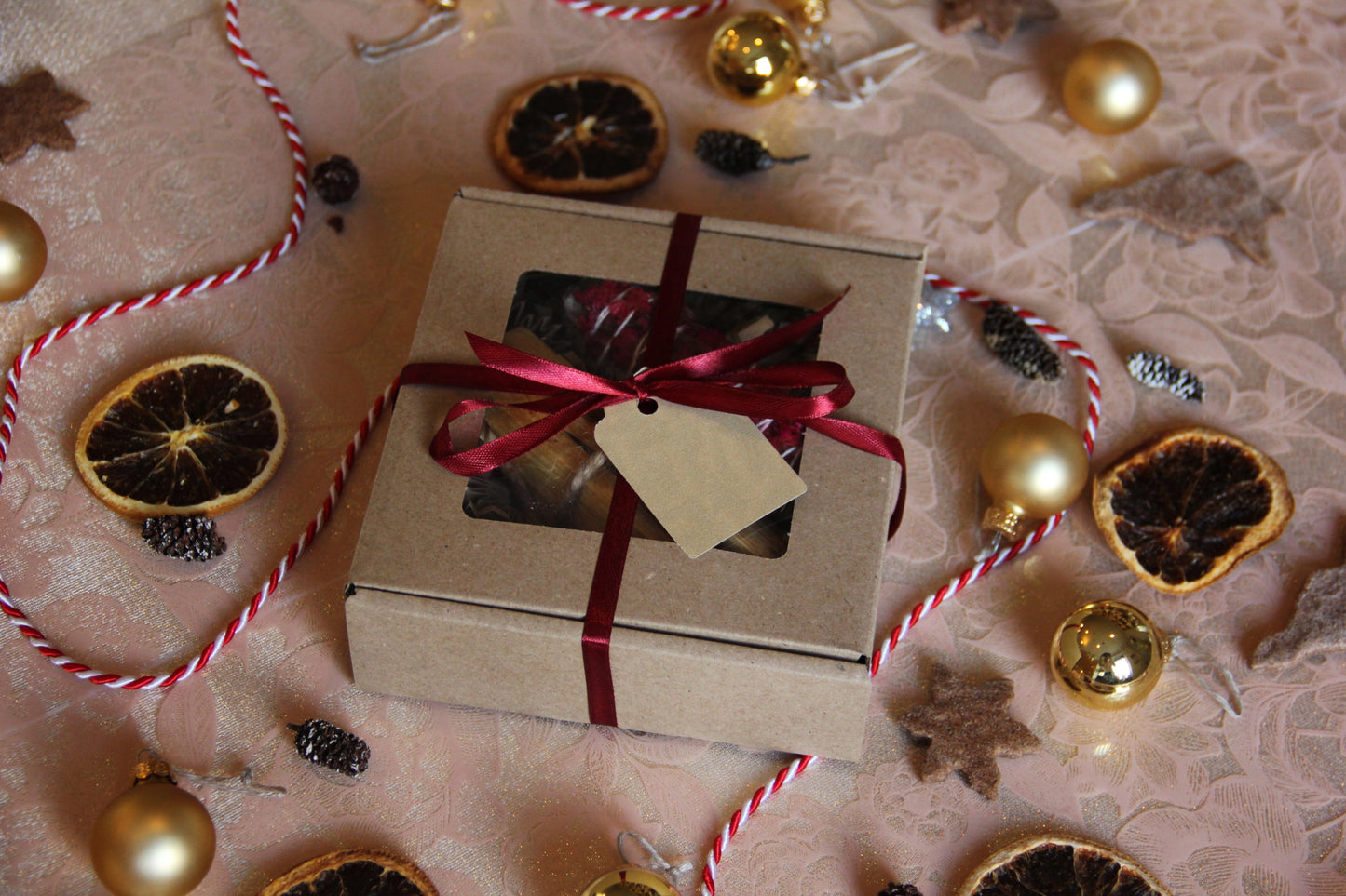 Dovana Baltosios šalavijo ir Sinuotosios su Palo Santo