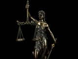 Temidė su svarstyklėmis ir kalaviju 31 cm bronzos skulptūrėlė Dovana Teisininkui TEM-01